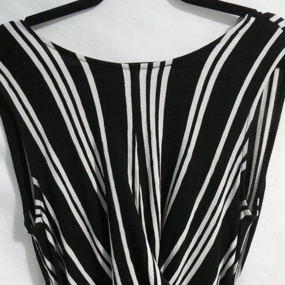 LANE TREE | medium | Black and White Striped Romper | NWOT - Picture 4 of 15